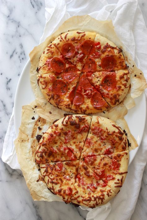 Sour Dough Discard Pizza Dough, Same Day Sourdough Pizza Dough, Sourdough Discard Pizza Dough Quick, Sourdough Pizza Dough From Discard, Sourdough Discard Pizza Dough, Discard Pizza Dough, Sourdough Discard Pizza, September Meals, Sourdough Pizza Dough Recipe