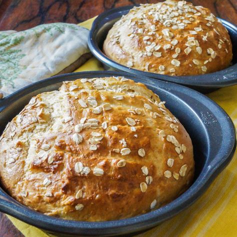 havrebrod (1 of 3) Danish Bread Recipe, Scandinavian Baking, Danish Bread, Water Bread, Danish Recipes, Denmark Food, Danish Cuisine, Oats Milk, Nordic Food