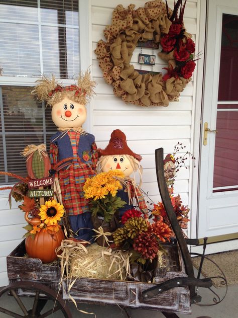 Wagons Decorated For Fall, Fall Bench Decor, Wheelbarrow Decor, Fall Porch Decorations, Wagon Decor, Porches Ideas, Wagon Ideas, Fall Porches, Porch Decorations