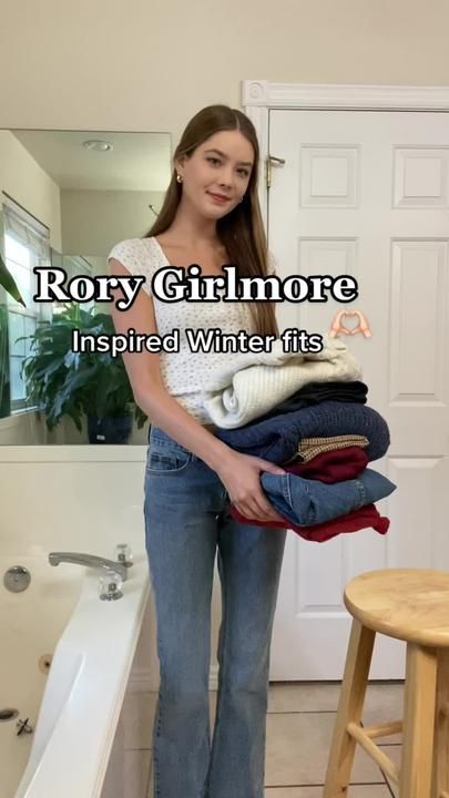 ❄️✨🤍🫶🏻 #fashiontiktok #gilmoregirls #rorygilmore #winterfashion #st... | Rory Gilmore Outfits | TikTok Autumn 2023 Fashion Trends, Fits For Fall, Rory Gilmore Outfits, Autumn 2023 Fashion, Autumn Outfits 2023, Gilmore Outfits, Outfit Inspo For School, Rory Gilmore Style, Estilo Rory Gilmore