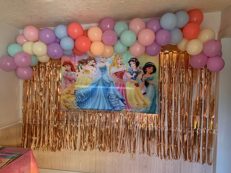 Princess Party Decorations Backdrops, Princess Theme Birthday Party Backdrops, Princess Theme Backdrop, Balloon Photo Backdrop, Disney Princess Backdrop Banner, Princess Balloon, Disney Princess Backdrop Banner Purple, Balloon Photo, Princess Balloons