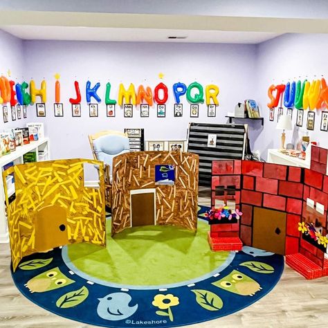 March Preschool, Play To Learn Preschool, Fairy Tales Preschool, Jamie White, Prek Literacy, Dramatic Play Themes, Fairy Tale Activities, Transitional Kindergarten, Dramatic Play Preschool