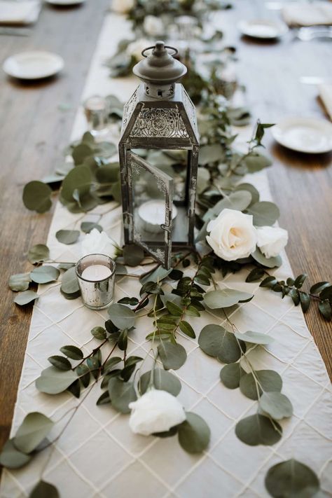 Nature Table Setting, Ikea Lantern Centerpiece Wedding, Wedding Decor Round Tables, Small Table Centerpiece, Eucalyptus Flower, Vine Decoration, German Wedding, Table Garland, Tafel Decor