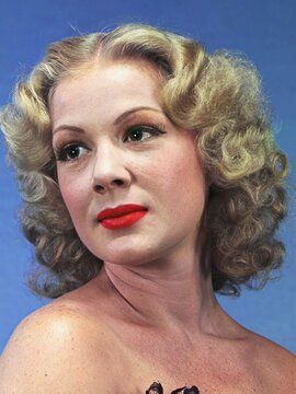 Betty Hutton - Actress, Comedian, Dancer, Singer Betty Hutton, Angel Movie, Cinderella Movie, Annie Oakley, Girl Actors, Rotten Tomatoes, Opera Singers, Concert Hall, Classic Beauty