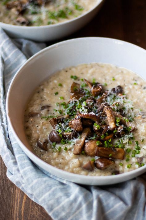 Truffle Risotto, So Much Food, Truffle Mushroom, Date Night Recipes, Mushroom Risotto, Truffle Recipe, Truffle Oil, Risotto Recipes, Love Eat