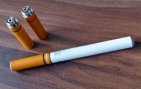 Older e-cigarette users face increased odds of respiratory issues, study finds Design Innovation, Lead Acid Battery, Electronics Projects, Car Cleaning, User Experience, Workbench, Lithium Battery, Cleaning Cloth, Pen