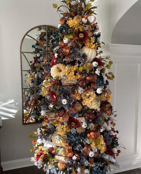 15 Thanksgiving Christmas Tree Ideas To Try At Home Thanksgiving Tree Ideas, Fall Christmas Tree Ideas, Thanksgiving Christmas Tree, Fall Tree Decorations, Fall Christmas Tree, Fall Color Trees, October Decorations, Boho Tree, Pumpkin Tree