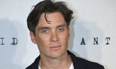 Cillian Murphy Family, Cillian Murphy Young, Yvonne Mcguinness, Posh English, English Accent, Cillian Murphy Peaky Blinders, Irish Actors, Batman Begins, End Of An Era