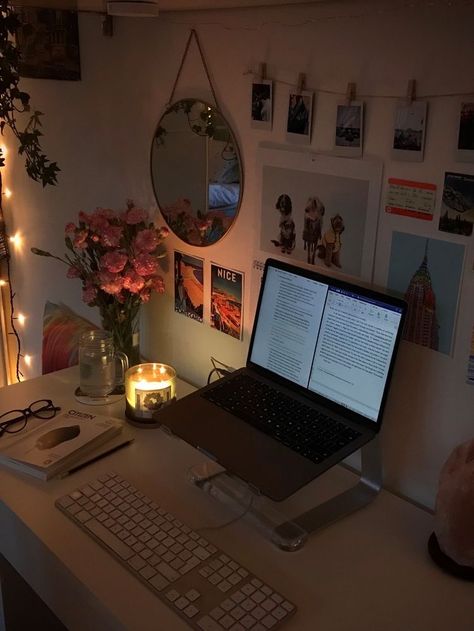 Cute Study Space, Study Place Ideas, Work Place Aesthetic, Aesthetic Study Space, Study Space Ideas, Study Space Aesthetic, Working From Home Aesthetic, Cozy Study Space, Study Cozy