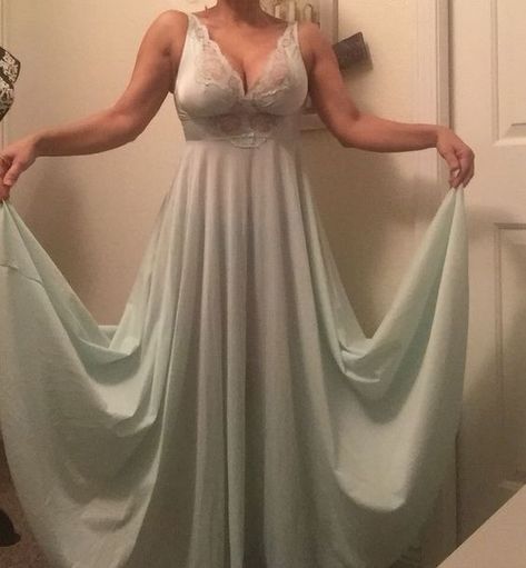 Green Nightgown, Circle Skirt Outfits, Beautiful Nightgown, Satin Dressing Gown, Bridal Nightgown, Fashion Corset, Lit Outfits, Cute Sleepwear, Vintage Nightgown