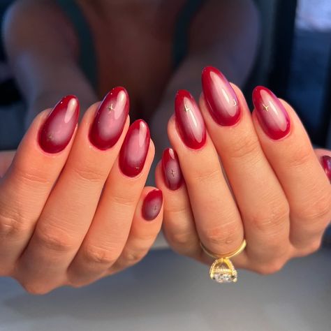 Love aura nails💗 #auranails #nails #nailinspo #nailtech #nailsnailsnails Aura Chrome Nails, Love Aura, Red Aura, Aura Nails, Chrome Nails, Nail Tech, Nails Inspiration, Nail Inspo, Aura