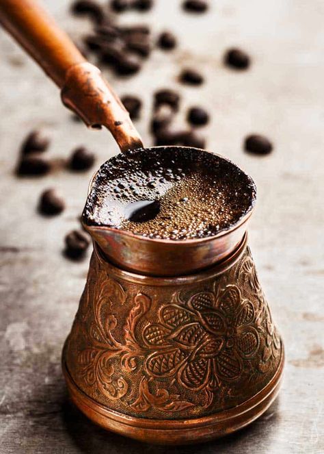 How to Make Turkish Coffee (Cezve): Simple 5-Step Recipe Turkish Coffee Recipe, Coffee Terms, Coffee To Water Ratio, Homemade Coffee Creamer, Turkish Coffee Cups, Coffee Blog, Arabic Coffee, Turkish Tea, Coffee Grinds