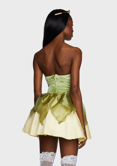 Discover amazing ideas for where's my prince princess costume - x-large. Perfect for anyone looking to stand out and make a statement with creative and unique options. Get inspired and start planning your next look today!. #HalloweenCostumes #CuteCostumes #DIYHalloween #HalloweenInspiration #HalloweenIdeas Tiana Princess And The Frog Costumes, Tiana Inspired Outfits, Princess Tiana Halloween Costume, Anime Costume Women, Adult Tinkerbell Costume, Princess Costume For Women, Girly Halloween Costumes, Green Halloween Costumes, Belle Halloween Costume