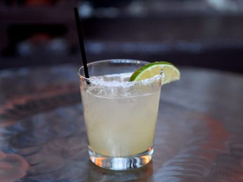 Unique Margarita Recipes, Popular Bar Drinks, Spicy Margarita Recipe, Margarita Day, National Margarita Day, Pineapple Margarita, Ina Garten Recipes, Spicy Margarita, Margarita Cocktail