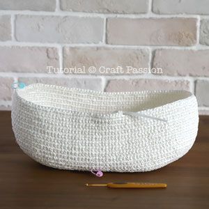 Tote Patterns Free, Oval Bag, Purse Patterns Free, Crochet Hat With Brim, Crochet Tote Pattern, Raffia Crochet, Crochet Basket Pattern Free, Crochet Bottoms, Crochet Stitches Free