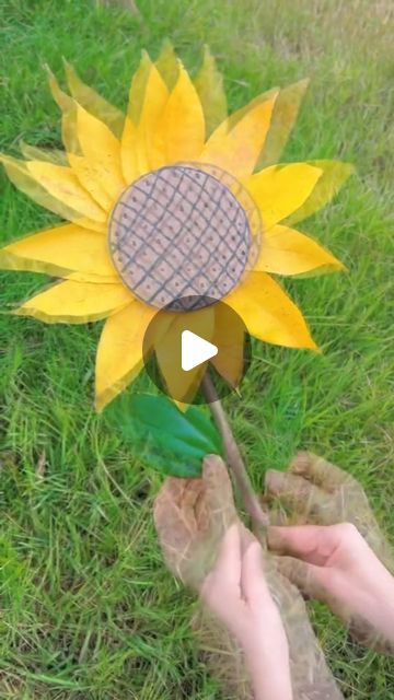 Gifts Dash on Instagram: "Get ready to bask in the sunshine with our crafting idea for a beautiful sunflower! Using yellow and brown paper or felt, you can create a stunning sunflower that radiates warmth and happiness. Follow our simple instructions to cut out petals, a center, and leaves, then assemble them together to bring your sunflower to life. Whether you're crafting for a summer-themed party, decorating your home, or simply looking for a fun and relaxing project, this sunflower crafting idea is sure to brighten your day. Let your creativity bloom as you create your very own sunflower masterpiece! #CraftingIdeas #SunflowerCraft #DIYDecor #HandmadeFun #CreativeBloom" Yellow Day Activities Craft Ideas, Yellow Day Crafts For Kids, Sunflower Crafts For Kids, Sunflower Crafts, Summer Party Themes, Playground Ideas, Kid Crafts, Brown Paper, Yellow And Brown