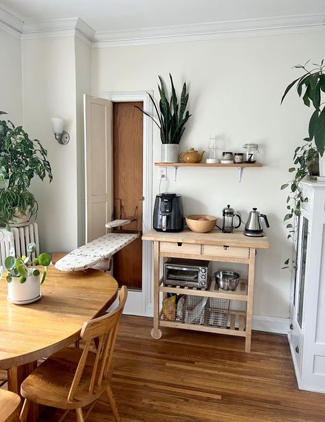 Ilea Kitchen Island, One Room Apartment Kitchen, Side Table Kitchen, Kitchen Storage Small Apartment, Island Cart Kitchen, Microwave Small Kitchen Counter Space, Small Bright Apartment, Kitchen Table Small Apartment, Studio Apartment Kitchen Island