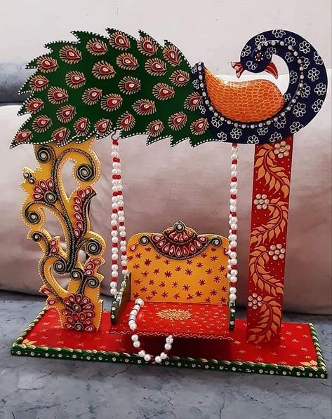 Krishna Ji Jhula Making, Krishna Jhoola Decoration, Kanhaji Jhula Decoration, Krishna Palna Decoration, Jagannath Craft, Krishna Jhula Diy, Krishna Jhula Decoration Ideas, Janmashtami Decoration Ideas Home, Diya Decoration Ideas