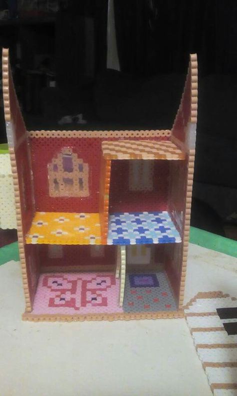 Doll  House Perler Bead Doll House, Perler House, Perler 3d, Easy Perler Bead Patterns, Perler Creations, Perler Ideas, Easy Perler Beads Ideas, 3d Perler Bead, Fusion Beads