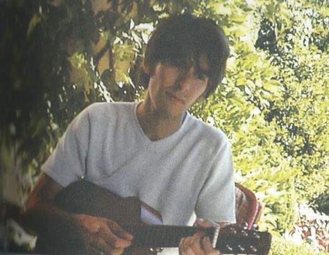 Dhani photographed by dad, George in Maui - 2001 Dhani Harrison, Beatles George Harrison, John Lennon Paul Mccartney, Beatles George, Just Good Friends, John Lennon Beatles, The Quiet Ones, Beatles John, The Fab Four