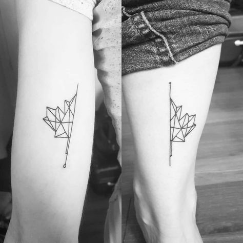 Sisters matching tatoo mapple leaf feuille d'érable soeurs tatouage bras cheville arm ankle Canada Tattoo Ideas, Canada Tattoo, Couples Tattoos, Leaf Tattoo, Tattoo Black, Matching Tattoo, Couple Tattoos, Tattoo Idea, Black And Grey Tattoos