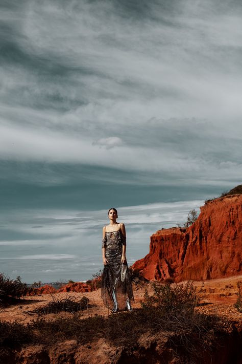 ELLE Serbia December 2018 on Behance Alexandra Fabiancsics, Editorial Photography Outdoor, Desert Fashion Editorial, Fashion Editorial Nature, Fashion Editorial Photography, Desert Photoshoot, Glitter Photography, Mode Editorials, Glitter Fashion