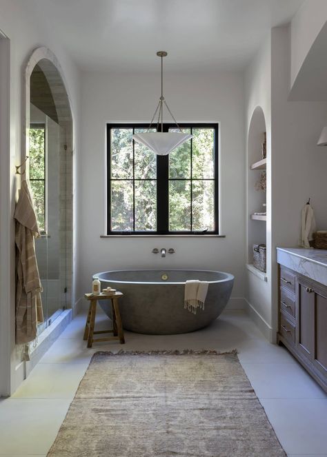 Warm Minimalism Wins 1 with Eye for Pretty's Nicole Salceda Luxury Bathroom Inspiration, Primary Bathroom, Primary Bath, Bathroom Renos, Dream House Interior, Bathroom Inspo, Home Bathroom, New Build, Dream Home Design