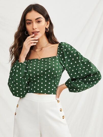 BLACK FRIDAY 2019 | Women's Tops & Blouses | SHEIN USA New Blouse Designs, Crop Top Outfits, Photography Portrait, Fashion Design Clothes, White Pants, Teen Fashion Outfits, Looks Vintage, College Outfits, Outfits Casuales