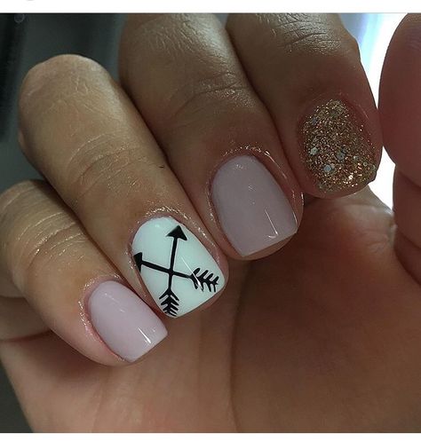 Bow And Arrow Nail Art, Nails With Arrow Design, Nail Arrow Design, Archery Nail Designs, Arrow Nails Design, Archery Nails, Arrow Nail Design, Hunting Nail Designs, Hunting Nails