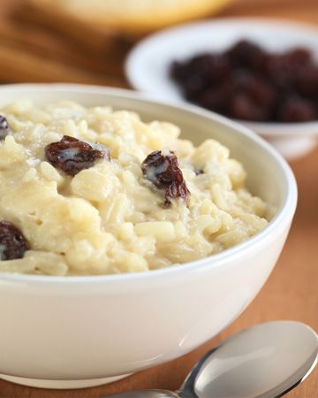 In a pickle: What to do with overcooked rice ((just saved my night!!!)) Bean Rice, Rice Pudding Recipes, Creamy Rice Pudding, Food Deserts, Slow Cooker Recipes Dessert, Desert Ideas, Bon Apetit, Crock Pot Desserts, Creamy Rice