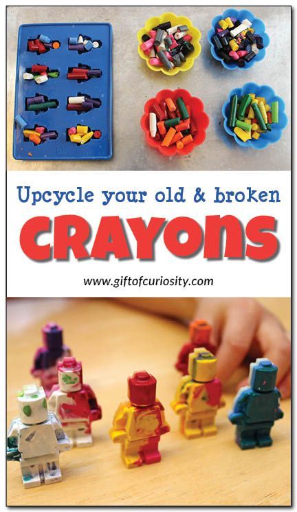 Upcycle your old and broken crayons! This is such a fun way to re-use worn down old crayons that kids don't want to color with anymore. || Gift of Curiosity Lego Molds, Lego Crayons, Lego Camp, Market Day Ideas, Crayon Crafts, Lego Gifts, Broken Crayons, Lego Birthday Party, Lego Craft