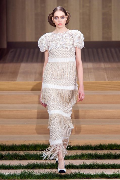 Chanel Spring 2016, 2016 Couture, Collection Couture, Mode Chanel, Couture Looks, Chanel Couture, Moda Paris, Chanel Haute Couture, Spring Couture