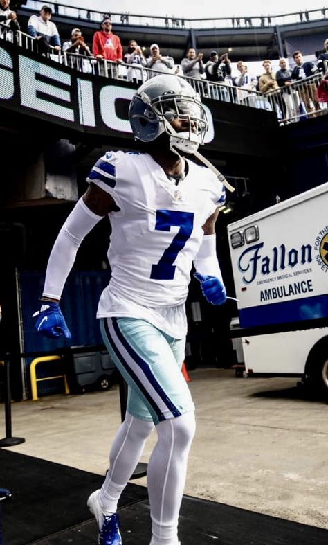 Trevon Diggs Wallpaper, Diggs Wallpaper, Cool Football Pictures, Trevon Diggs, Nfl Wallpaper, Football Drip, Dallas Cowboys Gear, Dallas Cowboys Wallpaper, Dallas Cowboys Players