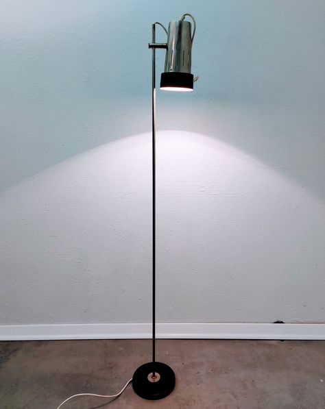 Listed on VNTG.com: Vintage Floor Lamp, 1970s | #vntg #vintage Long Lamp, Cesca Chair, Floor Lamp Styles, Bedside Tables Nightstands, Messy Room, Vintage Floor Lamp, Vintage Floor, Beautiful Chair, Interior Ideas