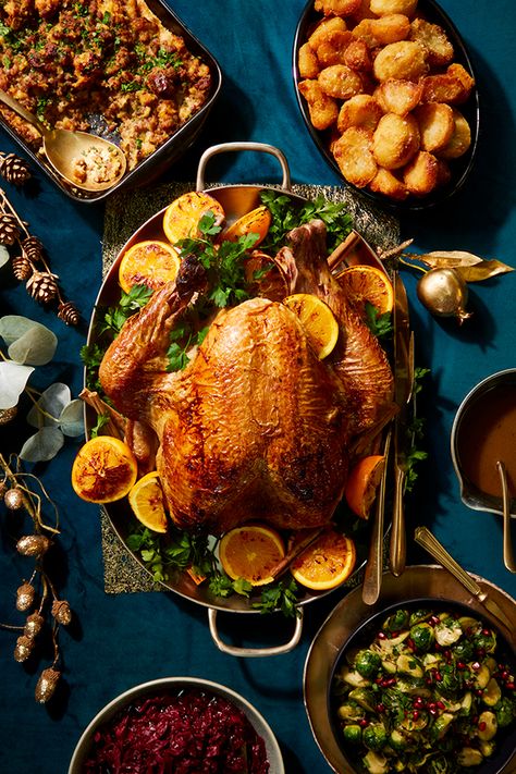 Nigella Christmas, Chestnut Stuffing, Nigella Lawson Recipes, Chestnut Recipes, Christmas Roast, Roast Turkey Recipes, Christmas Turkey, Xmas Dinner, Roast Turkey