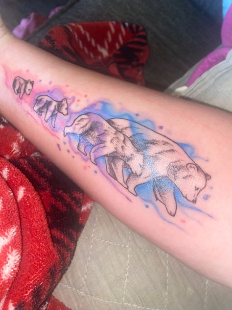 Mama Bear Tattoos Feminine, Watercolor Bear Tattoo, Mama Bear Tattoo Mothers, Mom Bear Tattoo, Momma Bear Tattoo, Mama Bear Tattoo, Mom Bear, Bear Watercolor, Bear Tattoos