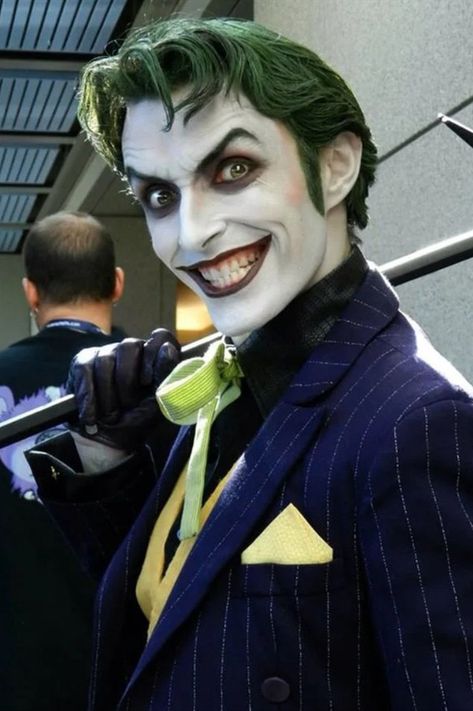 Anthony Misiano, Comic Joker, Joker Batman, Monster High Party, Dc Cosplay, Joker Is, Idee Cosplay, Joker Art, Joker Cosplay