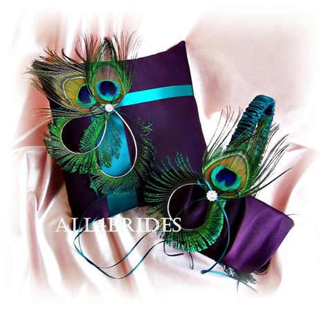 Peacocks Feathers, Feather Wedding Decorations, Teal Rings, Feathers Wedding, Peacock Wedding Theme, Wedding Ring Bearer Pillow, Purple Wedding Theme, Purple Peacock, Peacock Theme