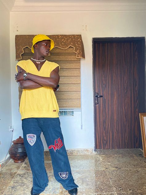 Yellow Bucket Hat, Men Poses, Bucket Hat Black, Male Poses, Black Men, Hard Hat, Bucket Hat, Ootd, Hats