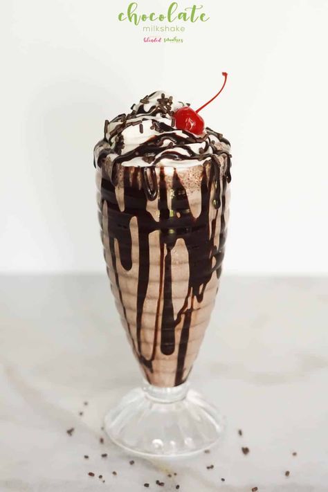 Chocolate Milkshake | Simply Blended Smoothies Easy Chocolate Milkshake Recipe, Chocolate Milkshake Recipe, Banana Milkshake Recipe, Milkshake Recipe Chocolate, Healthy Chocolate Banana, Faux Desserts, Chocolate Covered Bananas, Recipe Low Carb, Milkshake Recipe