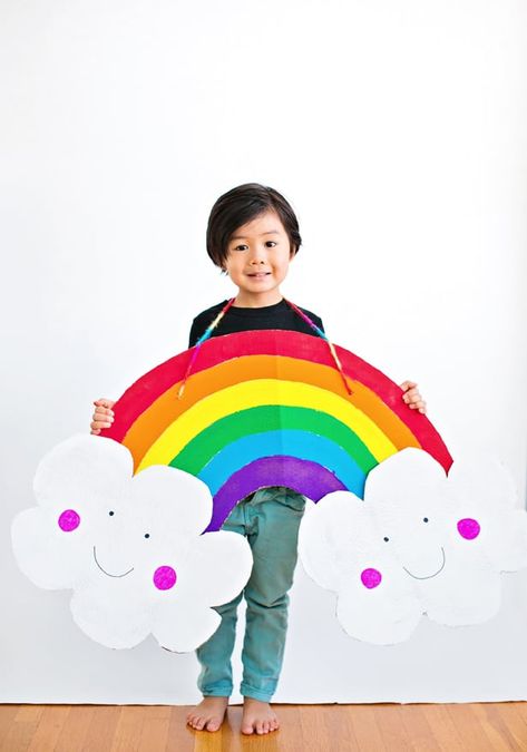 DIY HAPPY CARDBOARD RAINBOW COSTUME FOR KIDS Diy Rainbow Costume, Rainbow Costume Diy, Cardboard Rainbow, Vocabulary Parade, Rainbow Costume, Fancy Dress Costumes Kids, Rainbow Costumes, Cardboard Costume, Rainbow Diy