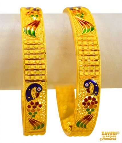 Exclusive Gold Peacock Kadas (2PC) - AjBa65860 - US$ 3,455 - 22k Gold Kadas (2pcs), beautifully designed with peacock in combination with meenakari work and fili Meenakari Bangles, 22k Gold Bangles, Gold Bangles Indian, Peacock Jewelry, Indian Designs, Gold Peacock, Gold Bangle Set, Bangles Indian, Gold Bangles Design