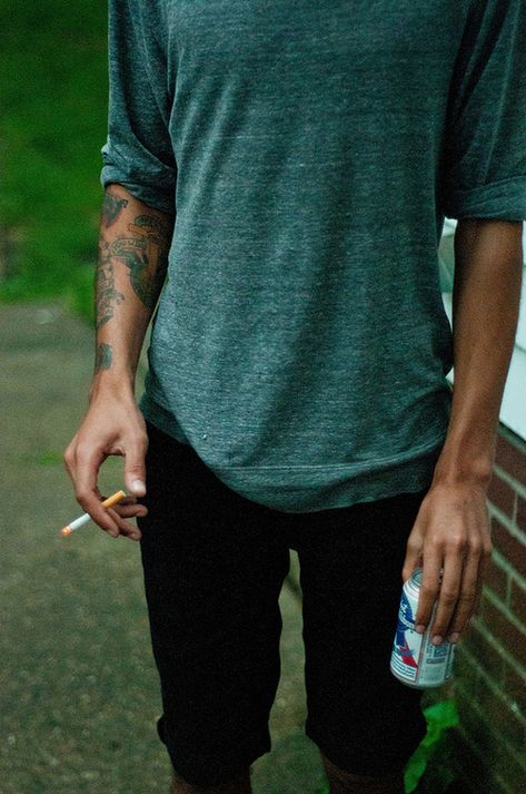 smoke and a can Hipster Boy, A Well Traveled Woman, Hipster Man, Grey Tee, A Man, Beer, Mens Outfits, Mens Graphic Tshirt, My Style