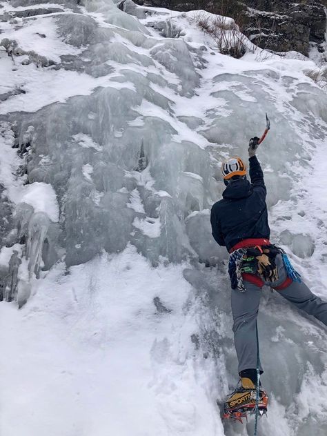 Ice Climber, Yvon Chouinard, Adventure Aesthetic, Ice Climbing, White Mountains, Colour Photograph, New Hampshire, Climbing, North America