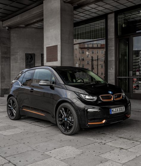 Goals 2025, Bmw I, Bmw I3, Bmw I8, Bmw Series, I Series, Nice Cars, Hybrid Car, Futuristic Design