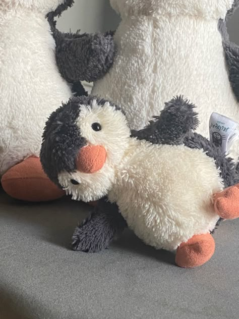 Jelly Cat Penguin, Peanut Penguin Jellycat, Penguin Stuff Toy, Penguin Jellycat, Jellycat Penguin, Pet Penguin, Adorable Stuffed Animals, Penguin Plushie, Penguin Plush