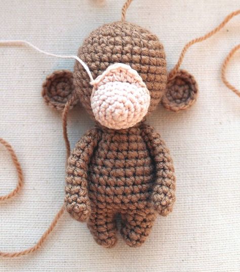 Amigurumi crochet monkey pattern - assembly Crochet Monkey Pattern Free, Crochet Monkey Pattern, Crocheting Amigurumi, Monkey Crochet, Tiny Monkey, Crochet Ornament Patterns, Crochet Monkey, Monkey Pattern, Crochet Ornaments