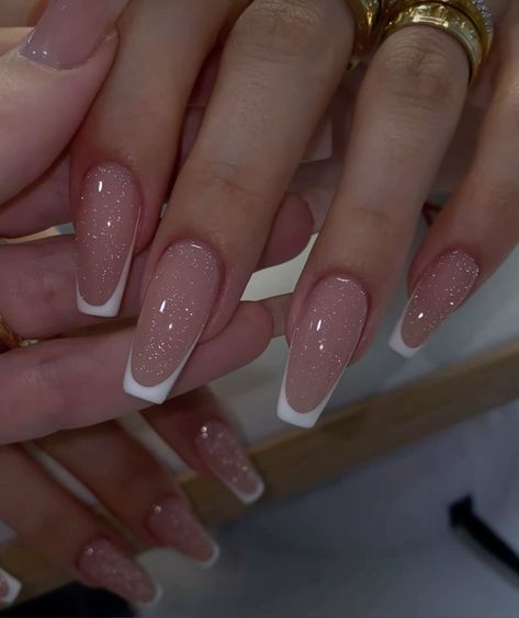 Glitter Nail With French Tip, Elegant Summer Nails Almond, Sparkly Nails With French Tip, French Tip Nails With Design Glitter Ombre Art Ideas, Pink French Tip Nails Ballerina, Elegant Sparkly Nails, French Sparkly Nails, Ballerina Summer Nails, Soft Glitter Nails