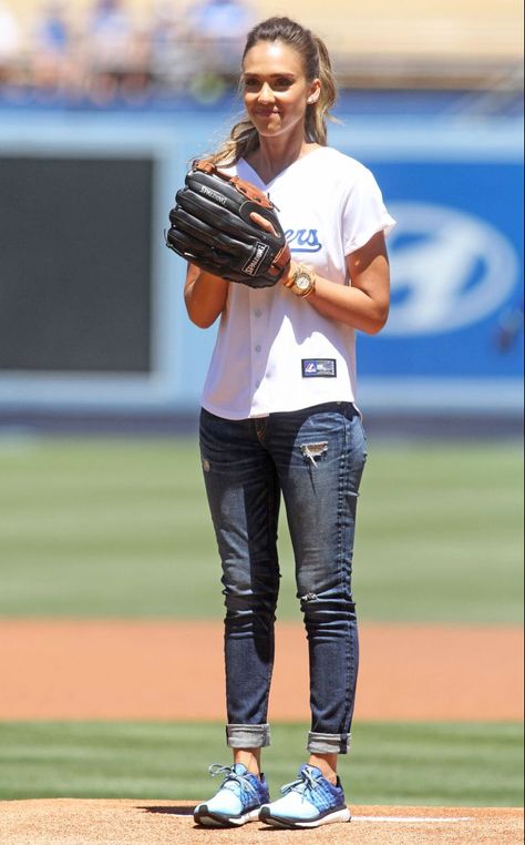 Baseball Jersey Outfit, Baseball Hat Outfit, White Skinnies, Buffalo Cauliflower, Game Outfit, Baseball Outfit, Play Baseball, Jersey Outfit, Recipes Vegan