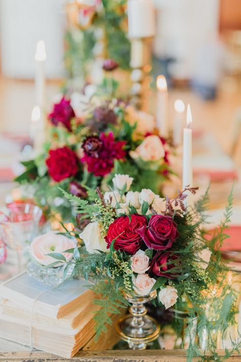 Beauty And The Beast Bouquet, Beauty And The Beast Flower, Beauty And The Beast Quince, Belle And The Beast, Beauty And The Beast Wedding, Beast Movie, Beauty And Beast Wedding, Beauty And The Beast Theme, Books Flowers